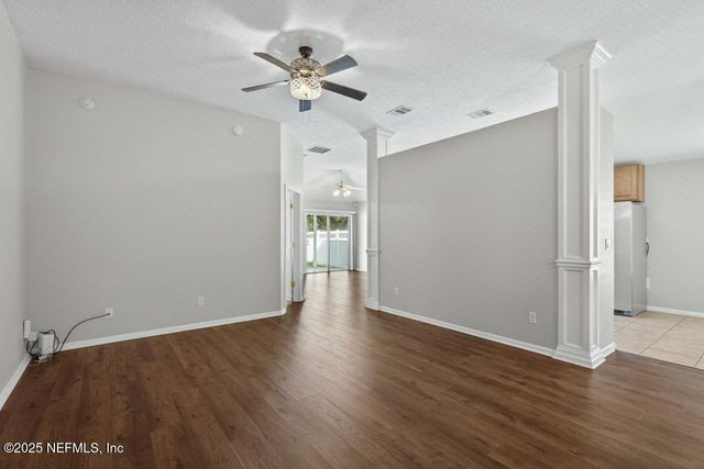 1727 CANOPY OAKS Drive, Orange Park, FL 32065