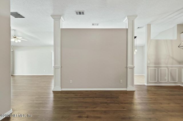 1727 CANOPY OAKS Drive, Orange Park, FL 32065