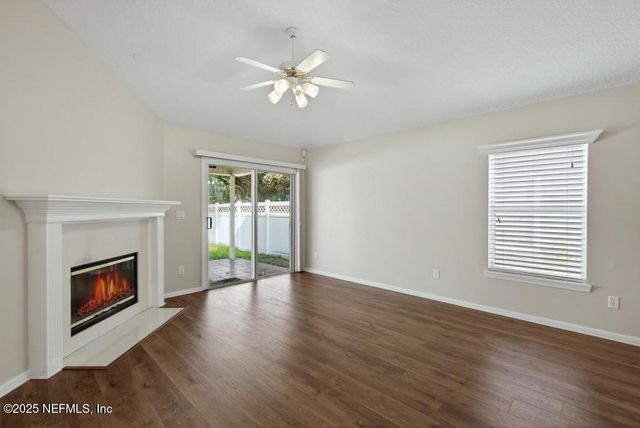 1727 CANOPY OAKS Drive, Orange Park, FL 32065