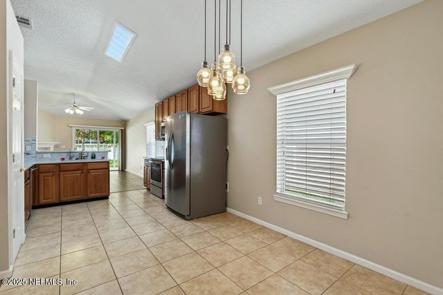 1727 CANOPY OAKS Drive, Orange Park, FL 32065