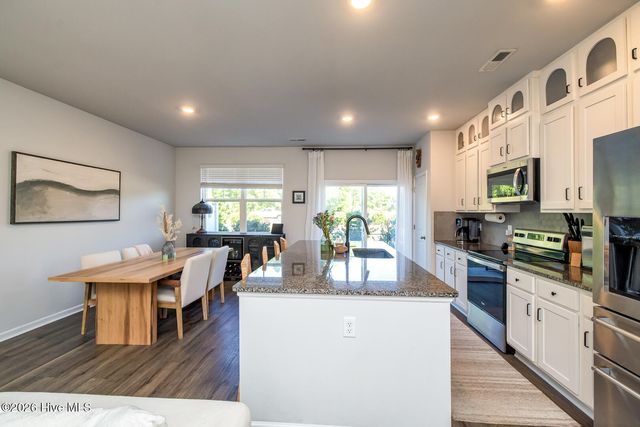 6767 Blacktip Lane Unit 4, Wilmington, NC 28412