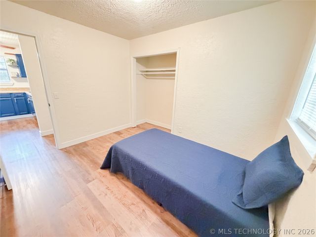 14221 N Grace Hudlen Road, Hulbert, OK 74441