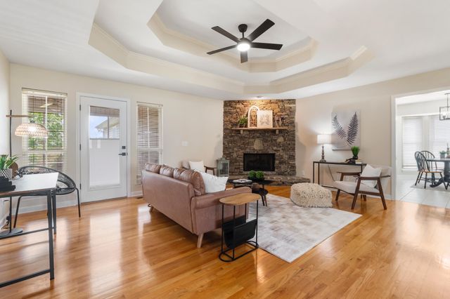 8602 Boulder View Drive, Soddy Daisy, TN 37379