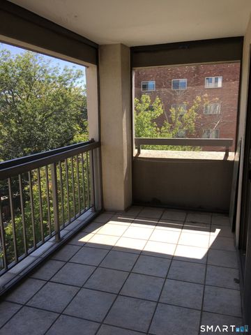 1633 Washington Boulevard 5A, Stamford, CT 06902