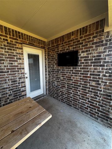 414 War Emblem Lane, Waxahachie, TX 75165