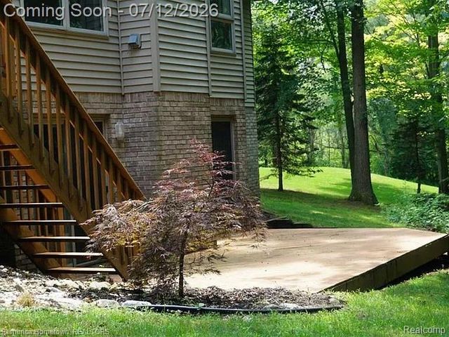 11975 Cody Creek Court, South Lyon, MI 48178