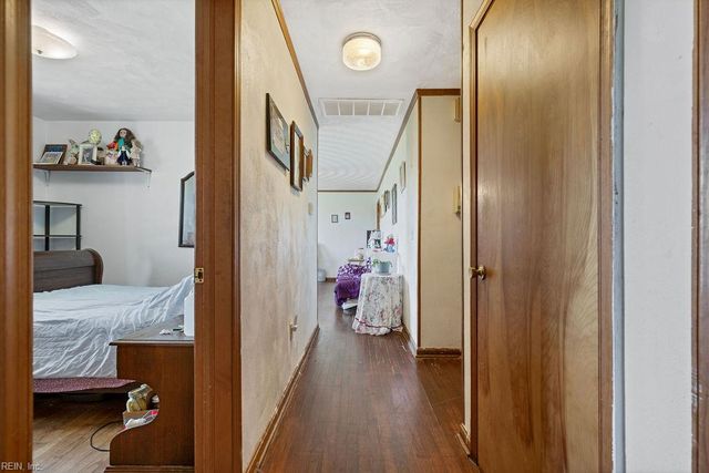 29422 Clarksbury RD, Boykins, VA 23827