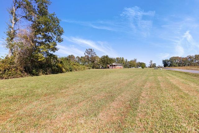 29422 Clarksbury RD, Boykins, VA 23827