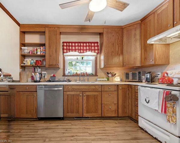 29422 Clarksbury RD, Boykins, VA 23827