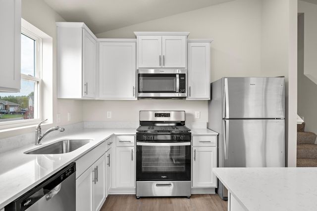 7698 Birch Street, Clear Lake, MN 55319