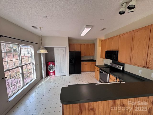 1600 Trotters Ridge Road, Stanfield, NC 28163