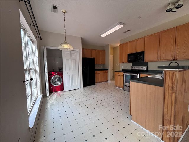 1600 Trotters Ridge Road, Stanfield, NC 28163