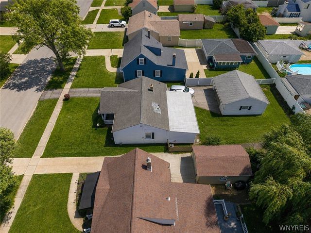 47 Warburton Place, Tonawanda, NY 14223