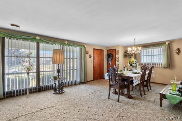 47 Warburton Place, Tonawanda, NY 14223