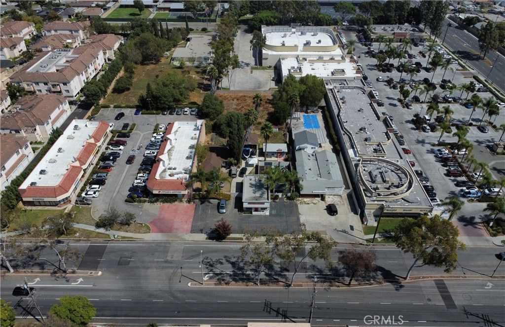 20122 Pioneer, Cerritos, CA 90703 — photo 2