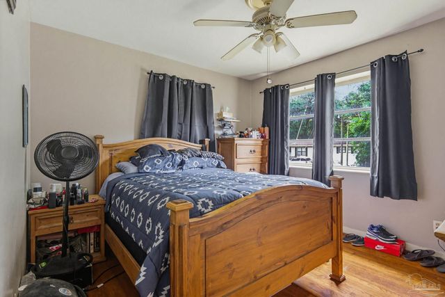 908 Blue Springs Dr, Pensacola, FL 32505