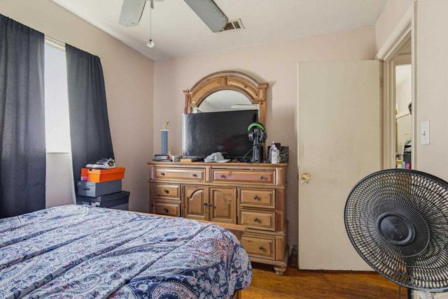 908 Blue Springs Dr, Pensacola, FL 32505