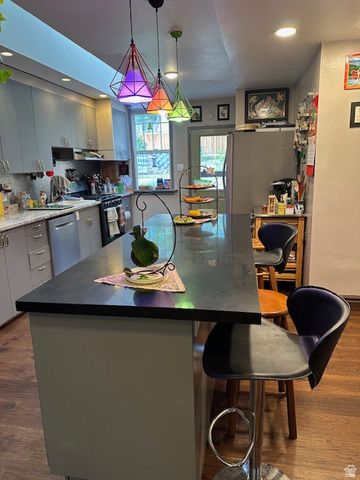 887 E 3RD AVE, Salt Lake City, UT 84103