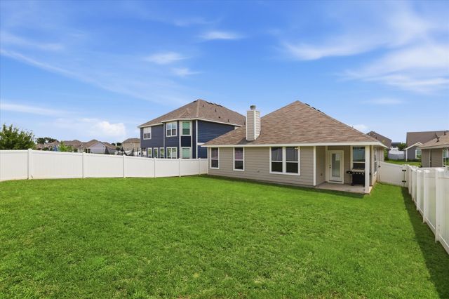 8993 Fair Oaks Drive, Providence Village, TX 76227