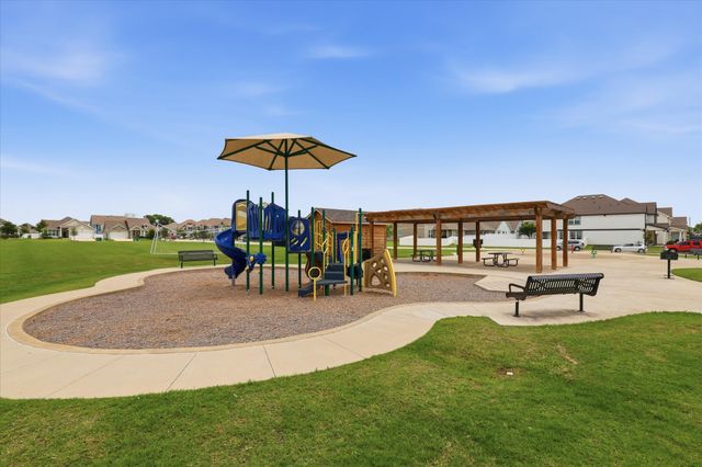 8993 Fair Oaks Drive, Providence Village, TX 76227