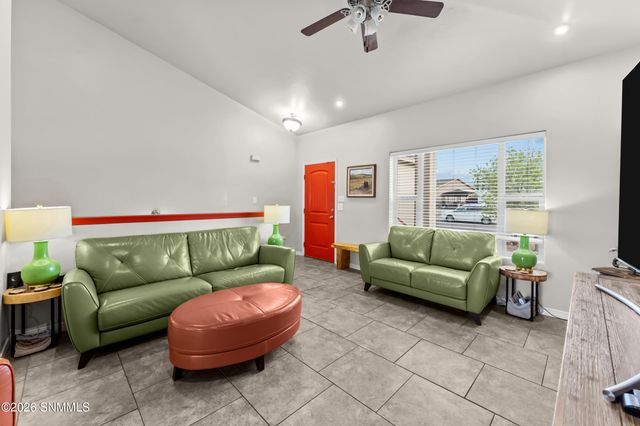 2993 Escenico Court, Las Cruces, NM 88012