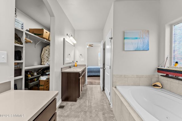 2993 Escenico Court, Las Cruces, NM 88012