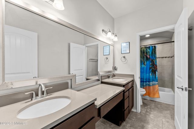 2993 Escenico Court, Las Cruces, NM 88012