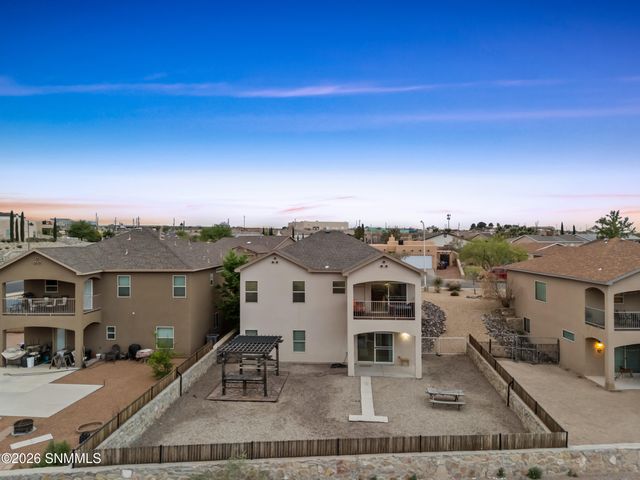 2993 Escenico Court, Las Cruces, NM 88012