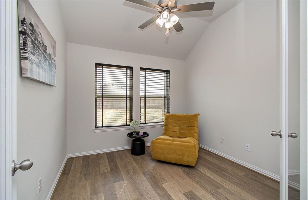 Image 18 of property listing at 27519 Paddle Grove Drive, Katy, TX 77493