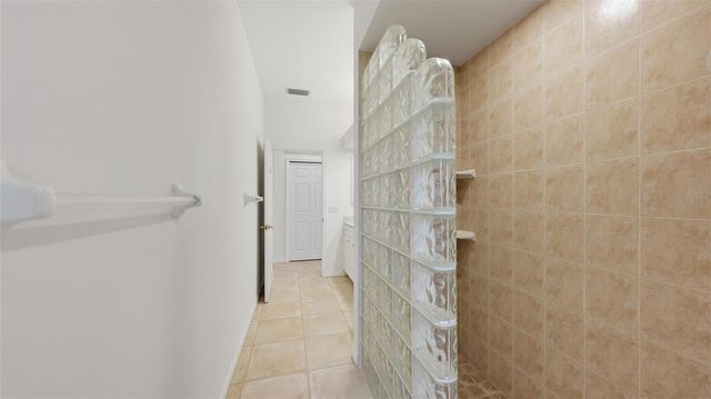 6228 AVENTURA DRIVE, Sarasota, FL 34241