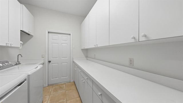 6228 AVENTURA DRIVE, Sarasota, FL 34241
