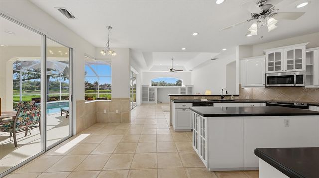 6228 AVENTURA DRIVE, Sarasota, FL 34241