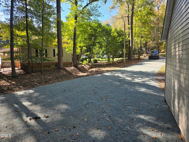 138 Landsbury Drive, Durham, NC 27707