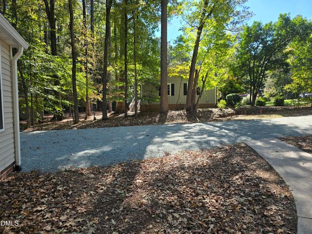 138 Landsbury Drive, Durham, NC 27707