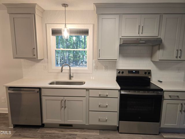 138 Landsbury Drive, Durham, NC 27707