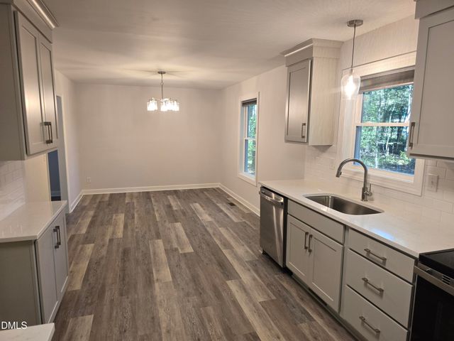 138 Landsbury Drive, Durham, NC 27707