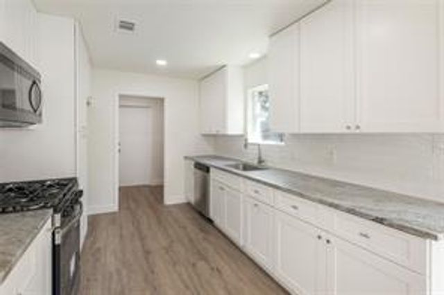 4715 Broken Elm Drive, Spring, TX 77388