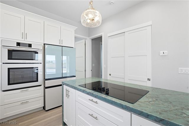 1860 Old West Avenue, Pahrump, NV 89048