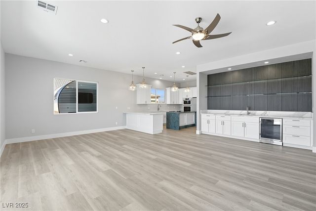 1860 Old West Avenue, Pahrump, NV 89048