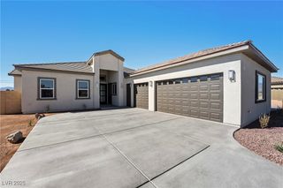 1860 Old West Avenue, Pahrump, NV 89048