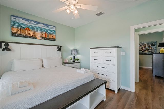 14916 Pirates Cove Dr, Corpus Christi, TX 78418