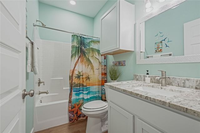 14916 Pirates Cove Dr, Corpus Christi, TX 78418