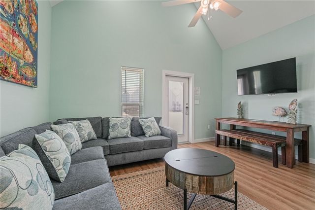 14916 Pirates Cove Dr, Corpus Christi, TX 78418