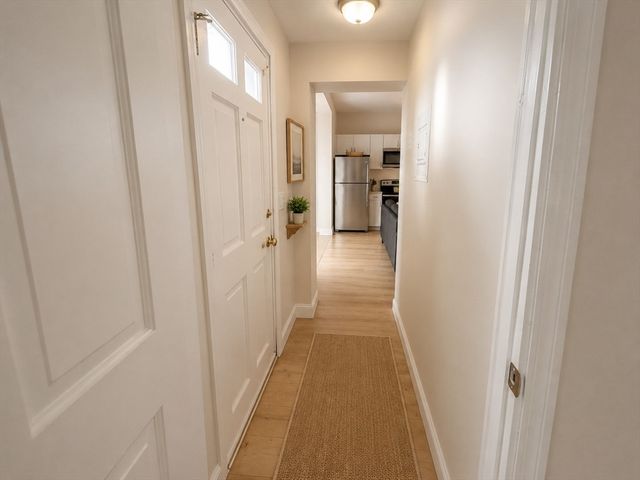 568 Main St 1, Woburn, MA 01801