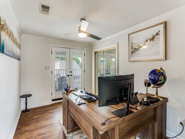 2821 Shadow Drive W, Arlington, TX 76006