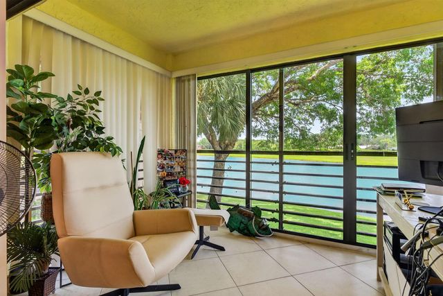 2240 SW 92nd Terrace 2403, Davie, FL 33324