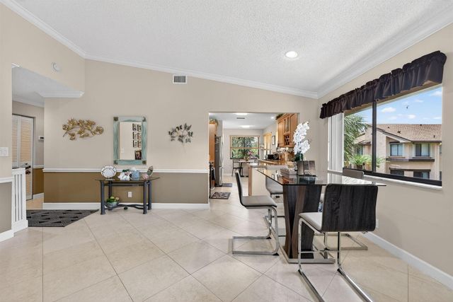 2240 SW 92nd Terrace 2403, Davie, FL 33324