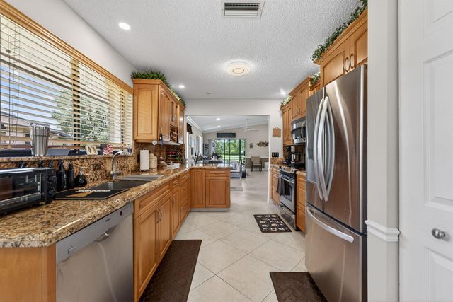 2240 SW 92nd Terrace 2403, Davie, FL 33324