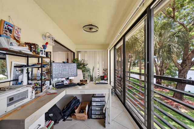 2240 SW 92nd Terrace 2403, Davie, FL 33324