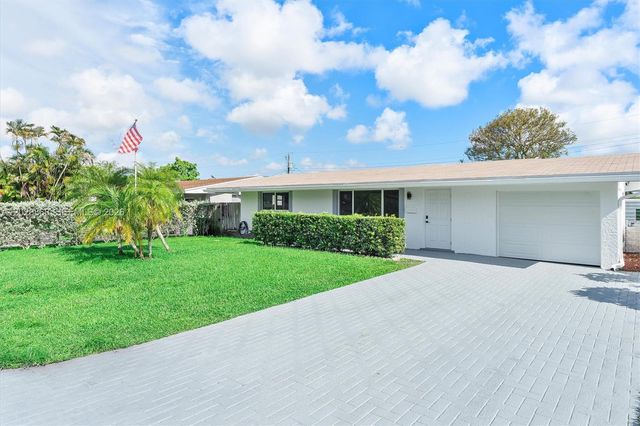 7860 NW 12th St, Pembroke Pines, FL 33024